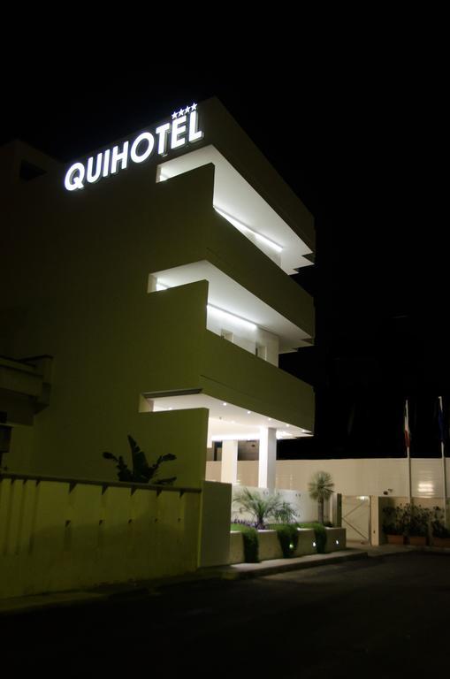 Quihotel Porto Cesareo Ngoại thất bức ảnh
