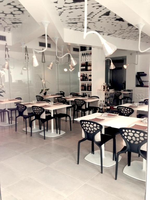 Quihotel Porto Cesareo Ngoại thất bức ảnh